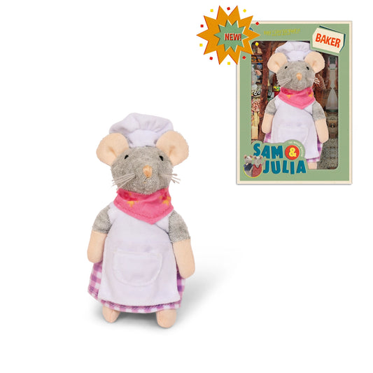 Little mouse doll Baker