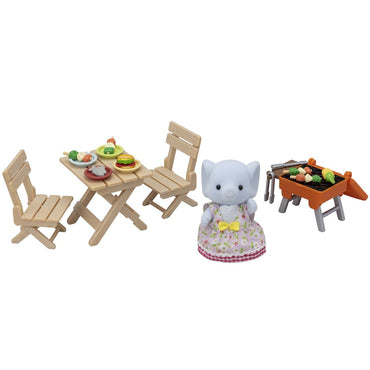 Sylvanian Families BBQ Picnic Set - Elephant Girl.