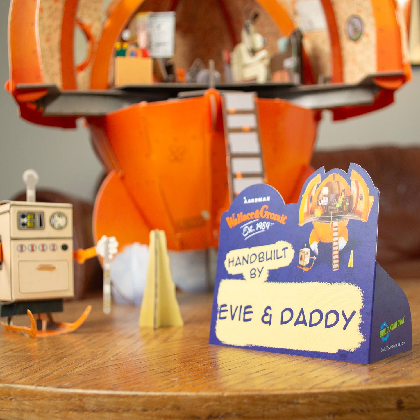 Build Your Own Wallace & Gromit Rocket - Eco-Friendly Kit