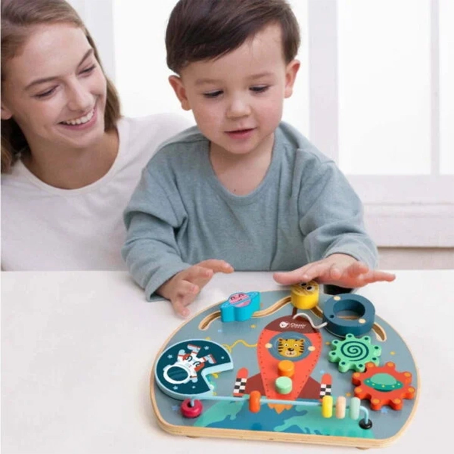 Classic World - Rocket Busy Board