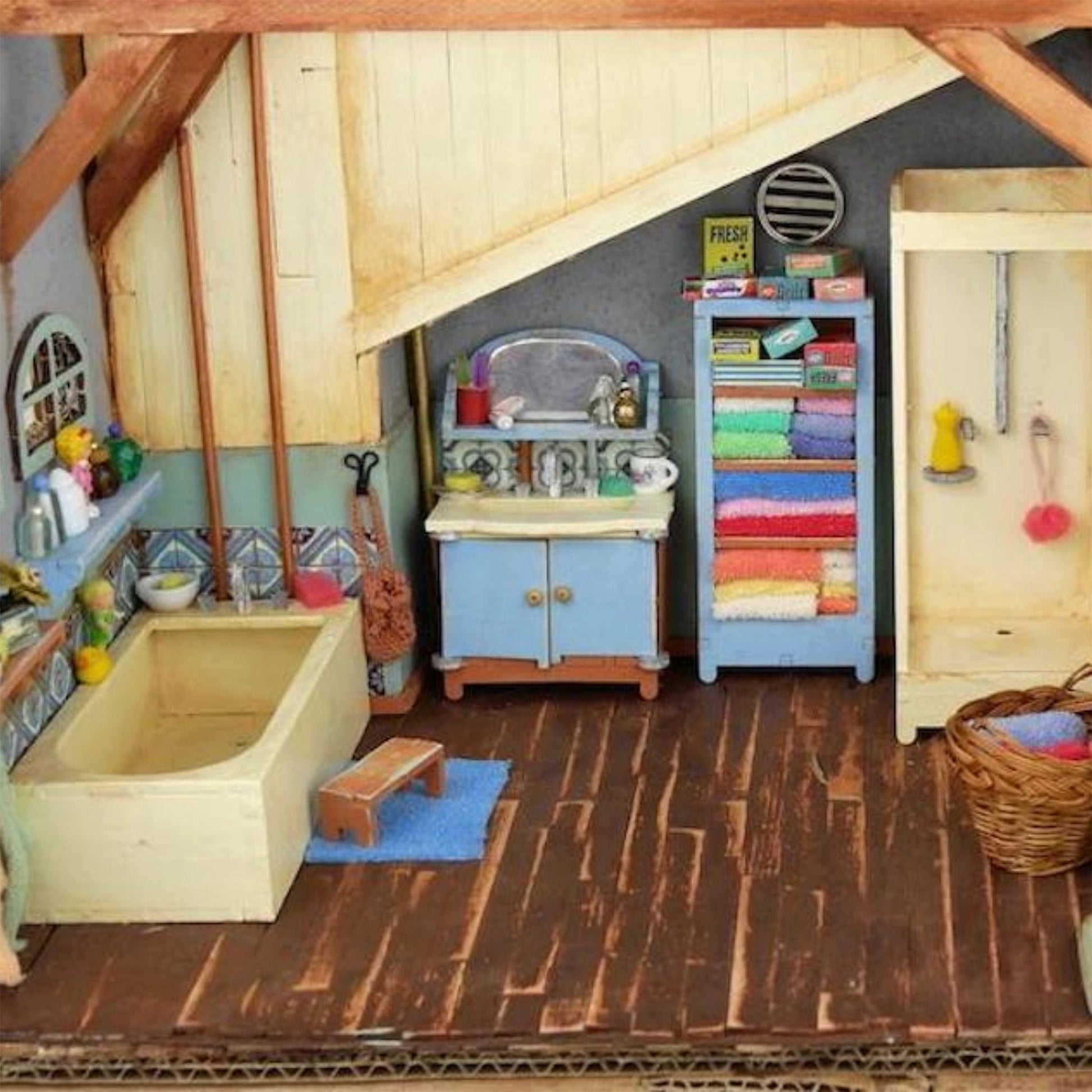 The Mouse Mansion Furniture Kit - Bathroom - Het Muizenhuis - The Forgotten Toy Shop